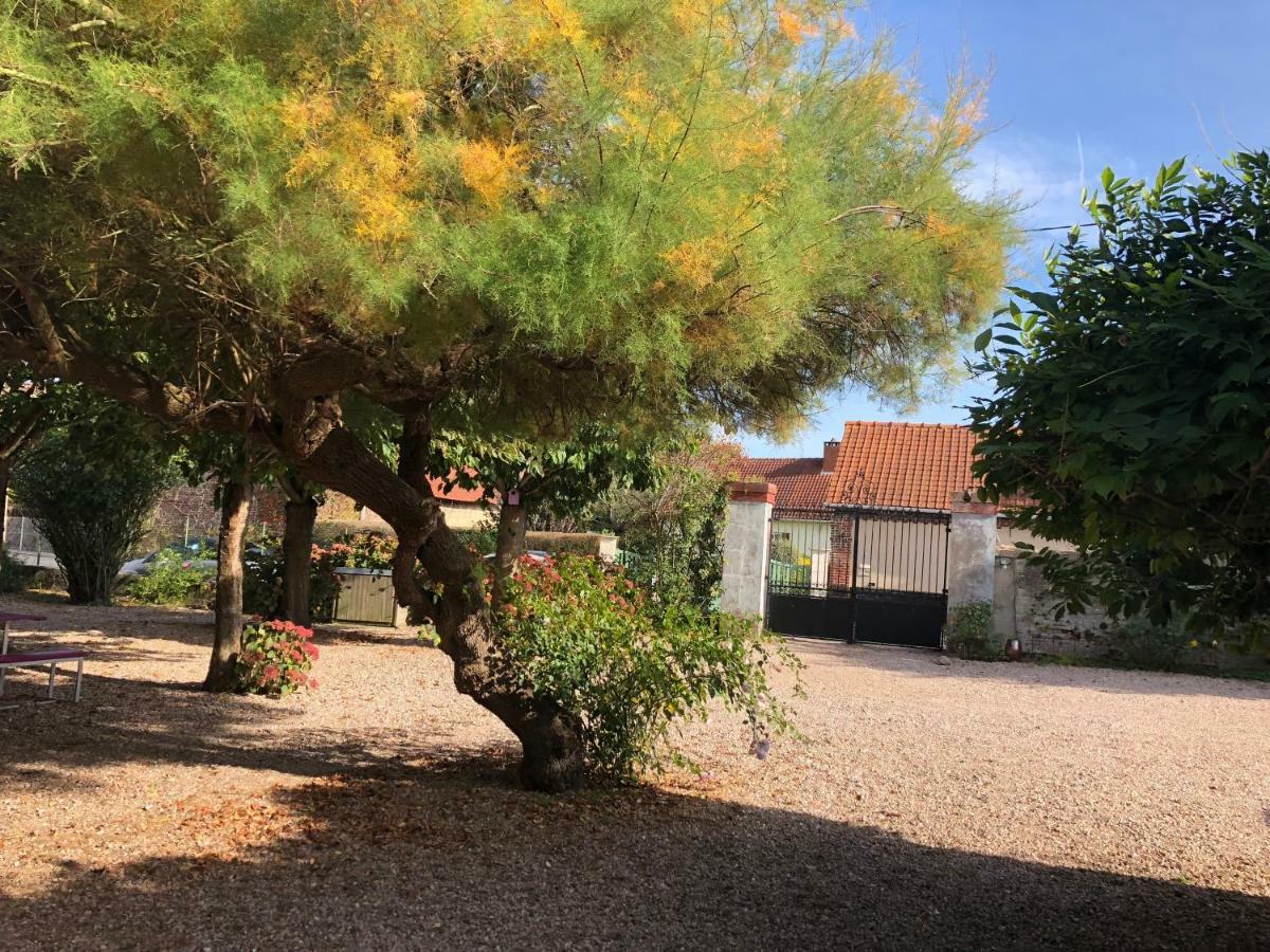 Au Presbytere De Saigneville Exterior foto